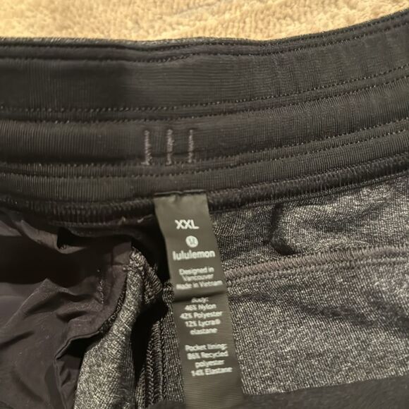 Lululemon Pants Men's size XXl Gray Straight Sweatpants zip back pocket - Picture 4 of 11